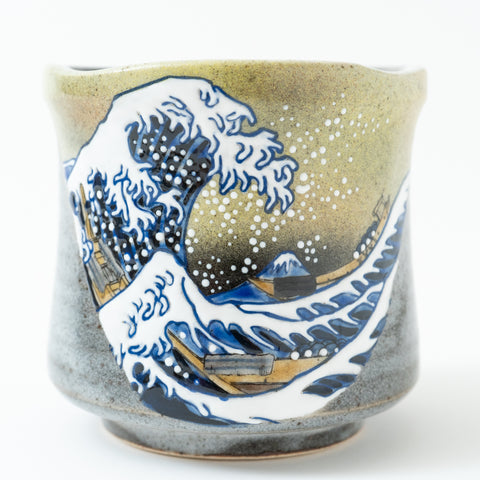 Bizan Kiln Hokusai Wave  Kutani Teacup