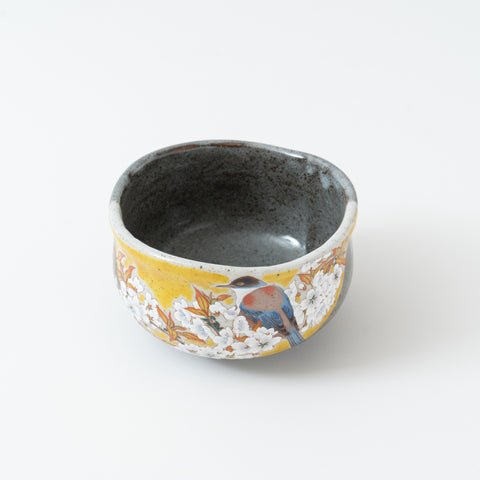 Bizan Kiln Yoshidaya Sakura and Bird  Kutani Matcha Bowl