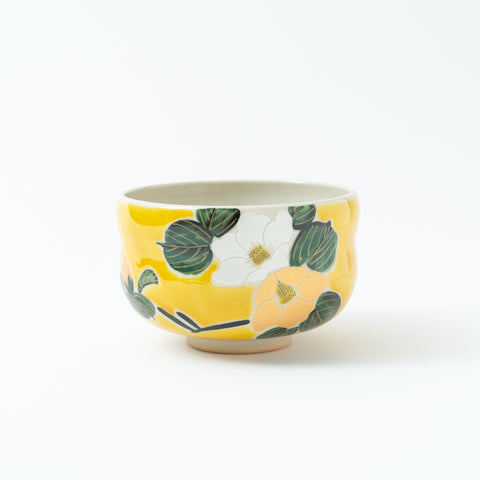 Bizan Kiln Yoshidaya Camellia  Kutani Matcha Bowl