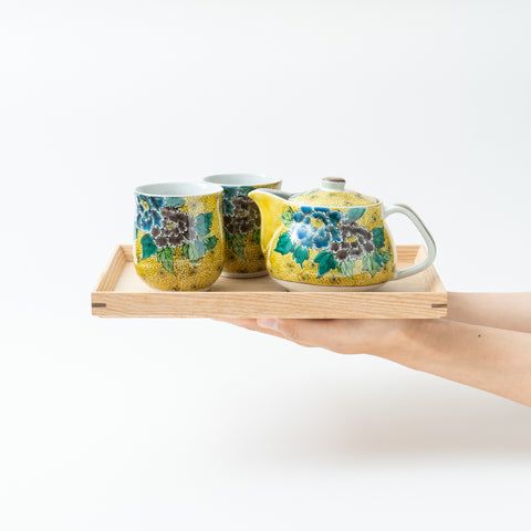 Yoshidaya Peony  Kutani Tea Set