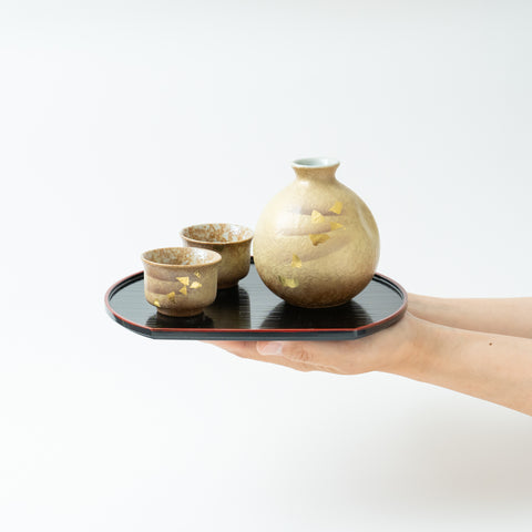 Gold Leaf  Kutani Sake Set