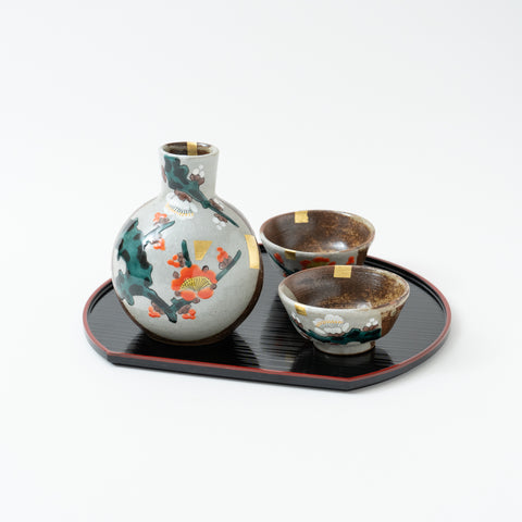 Plum with Gold Leaf Kutani Sake Set