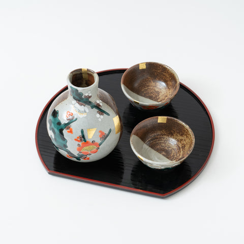 Plum with Gold Leaf Kutani Sake Set