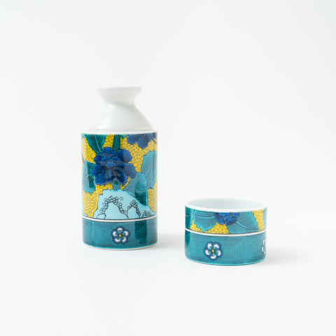 Seikou Kiln Blue Peony Kutani Sake Set