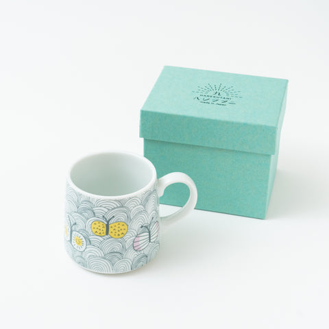 Harekutani Butterfly  Kutani Mug Cup