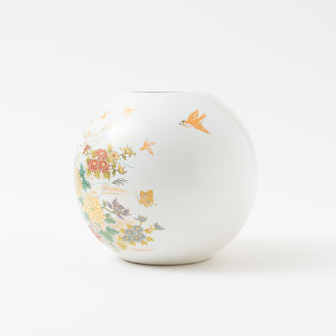 Small Chrysanthemum Kutani Vase and Stand Set