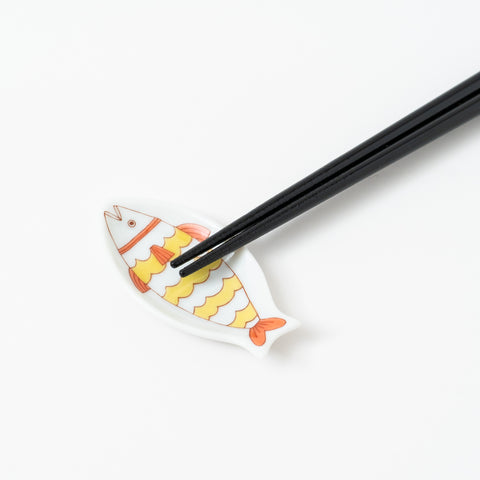 Harekutani Fishs-shaped Kutani Chopstick Rest Set