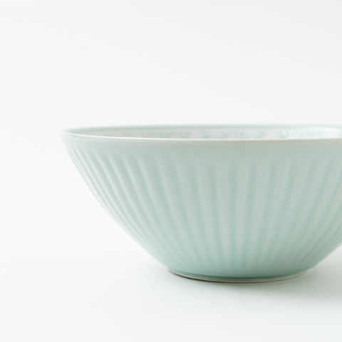 Hemp Leaf Pattern Blue Arita Serving Bowl