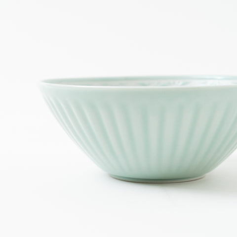 Hemp Leaf Pattern Blue Arita Serving Bowl