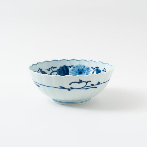 Underglaze Blue Chrysanthemum Arabesque  Arita Serving Bowl Set