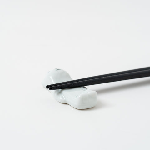 5 White Bears Arita Chopstick Rest Set