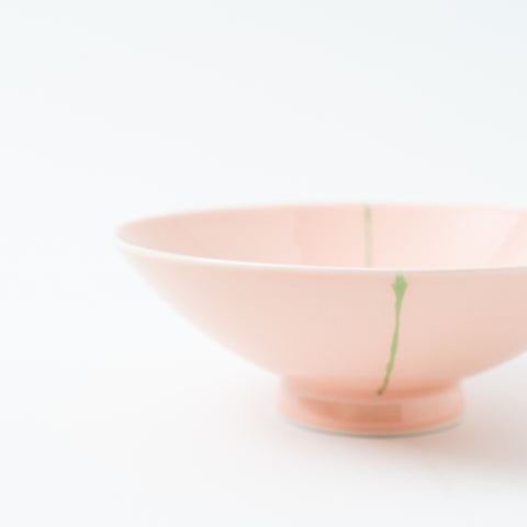 Hakusan Kiln Pink Split Hasami Rice Bowl