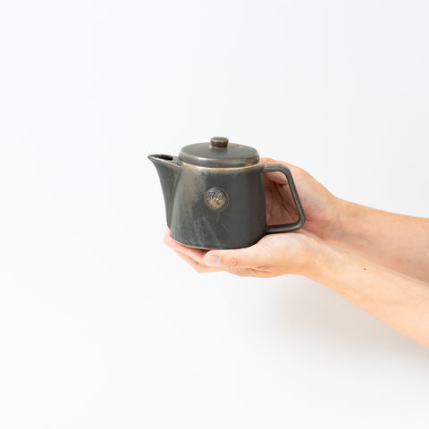 Sanko Ink Flower and Manganese Design Mino Teapot