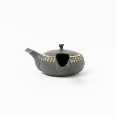 Flat Round Cut Swirl Pattern Tokoname Teapot