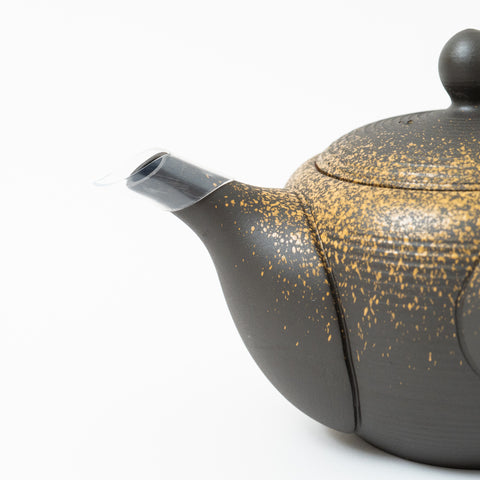 Fusen Thousand Lines Gold Sprinkled Tokoname Teapot