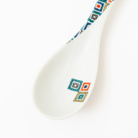 Seikou Kiln Iroe Traditional Pattern Kutani Spoon