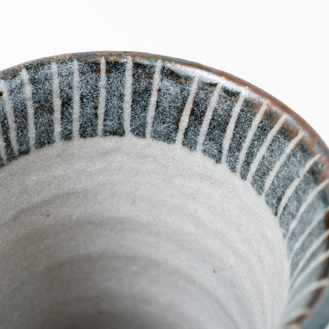 Tosui Kiln Nezumi Shino Tokusa Seto Sake Cup