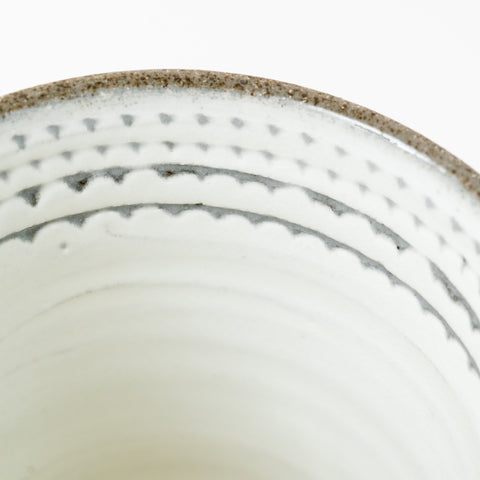 Tosui Kiln White Glaze Tochiri Seto Sake Cup